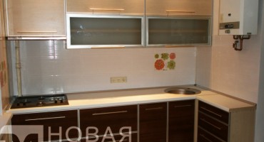Кухня из пластика 56